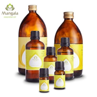 Tinh dầu được phối trộn theo công thức riêng để tạo ra mùi hương đặc biệt và phát huy được công dụng mong muốn