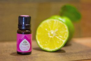 Tinh dầu dùng để massage