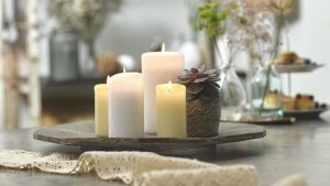 Để nến thơm tránh xa tầm với của trẻ em và vật nuôi, tránh gây bỏng hoặc thương tổn đáng tiếc