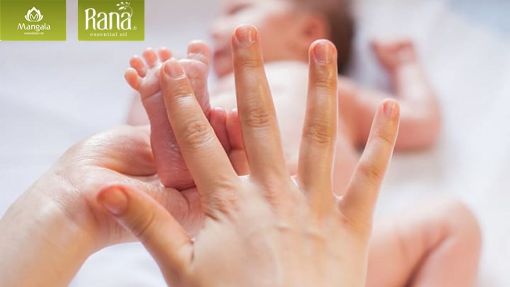 tinh dau tri nghet mui cho tre so sinh