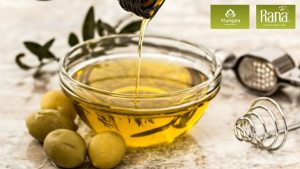 tri rung toc bang dau oliu