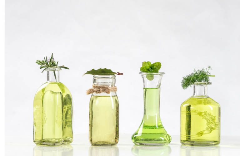 tinh dau giup moc toc nhanh